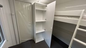 2 magamistuba + köök (nõudepesumasin) + WC/dušš