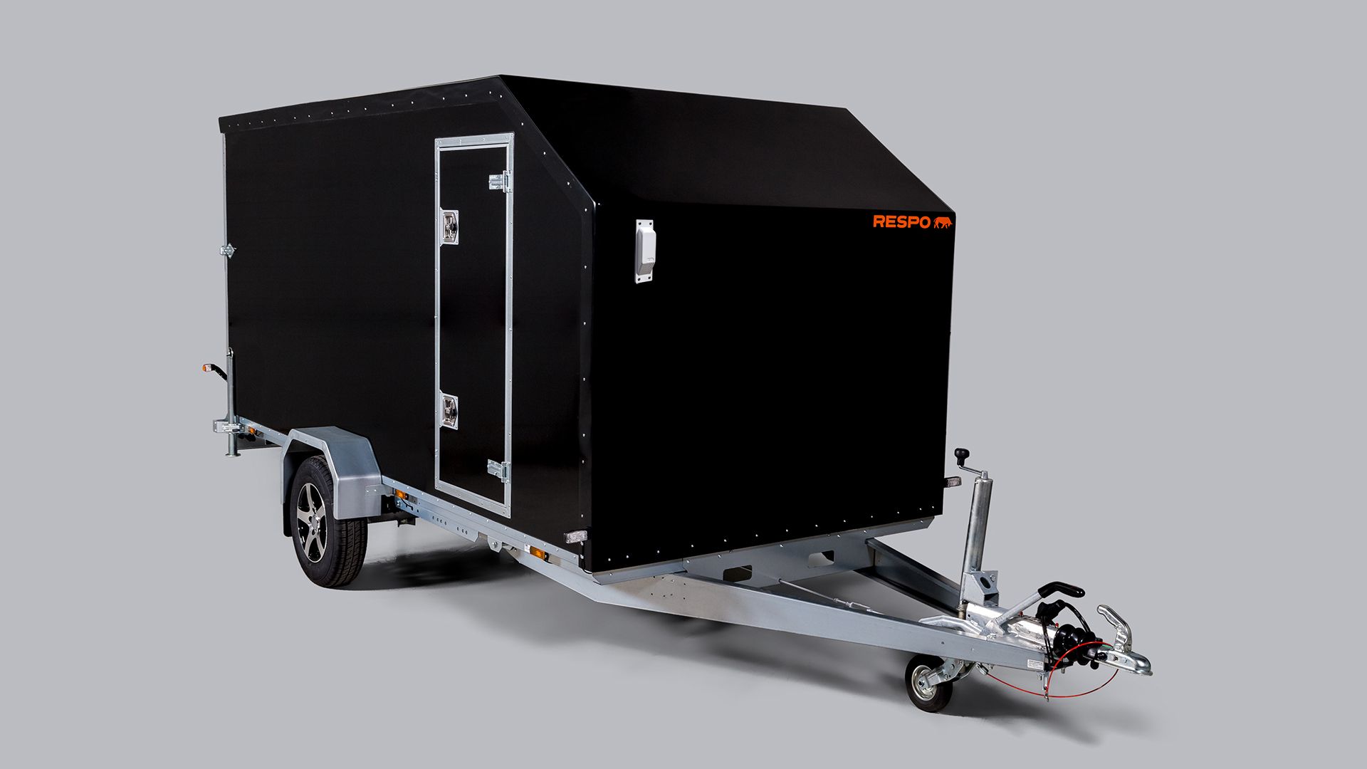 Enclosed van trailer, 1500F401L183 